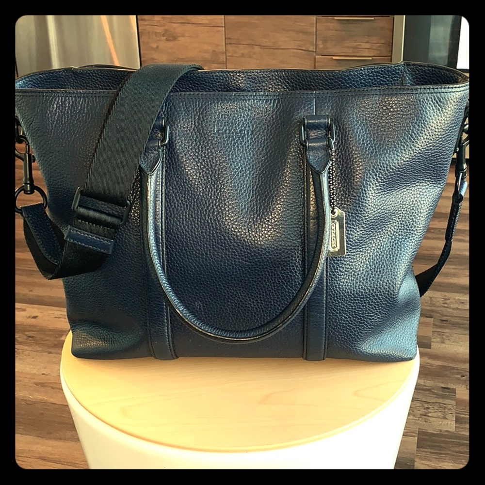 Coach Metropolitan Tote in Navy